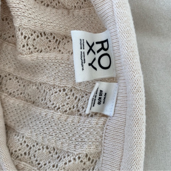 NWOT Roxy Off White Cream Knit Long Sleeve Closet Staple Sweater Size Medium - Picture 2 of 7